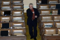 Poslanec ČSSD Miloš Melčák na schůzi Poslanecké sněmovny, která zasedala 30. ledna v Praze.